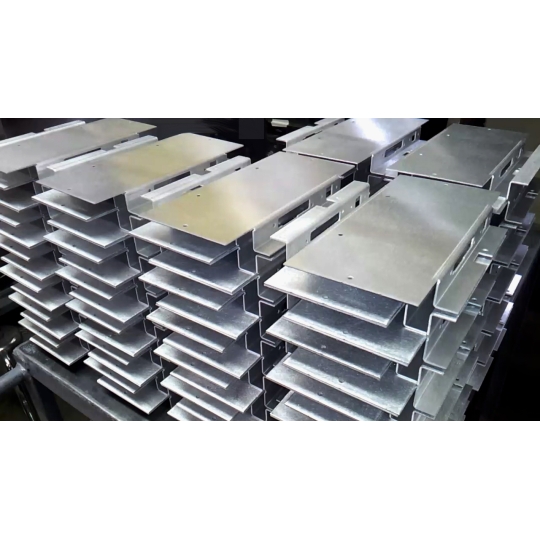 GIA CÔNG KIM LOẠI TẤM - PLASER